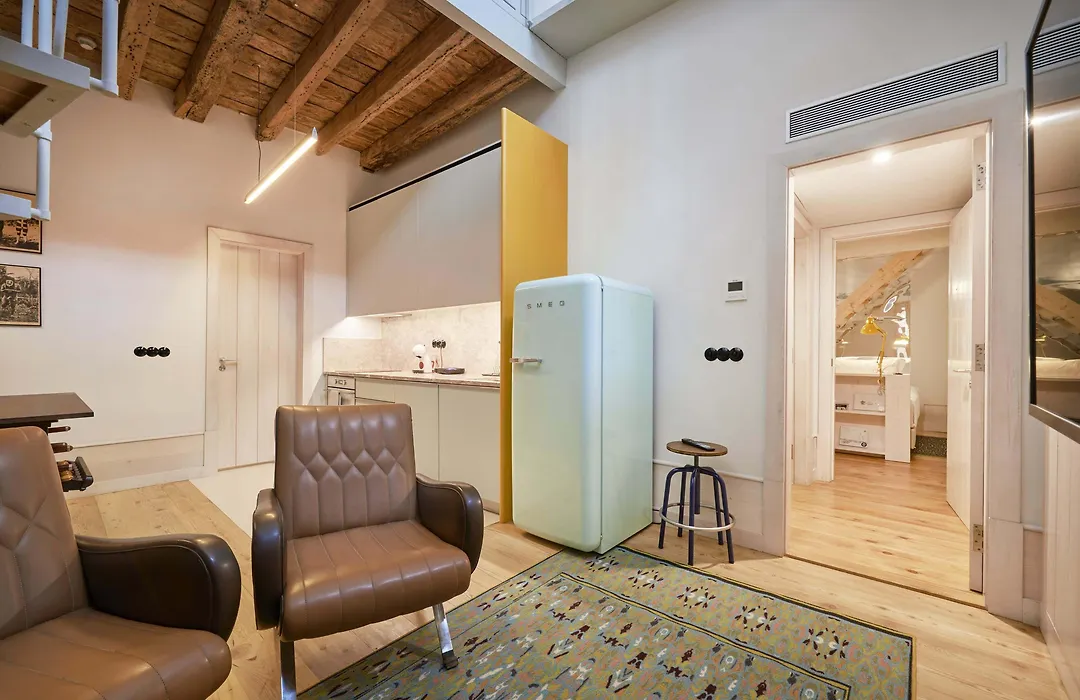 Cais Urban Lodge-1